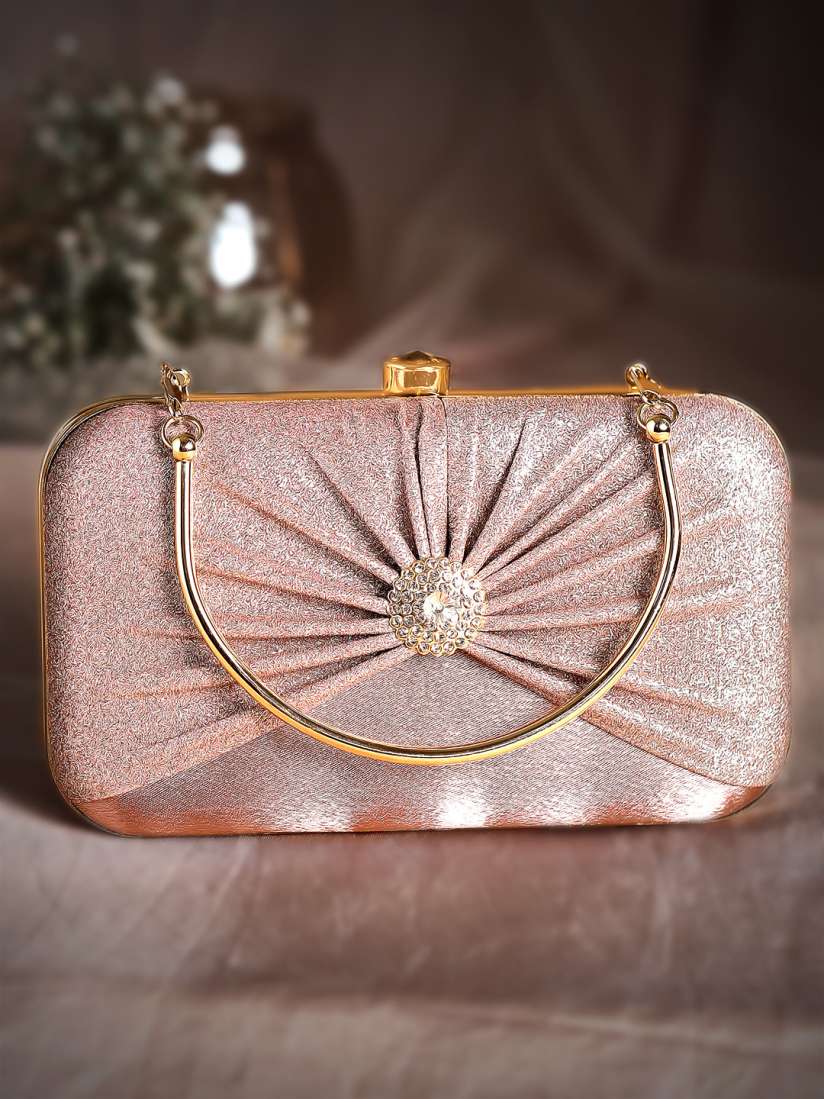 Clutches online myntra hotsell