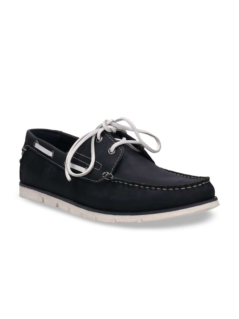Bugatti boat shoes shop