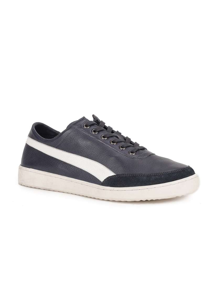 Hush puppies myntra discount