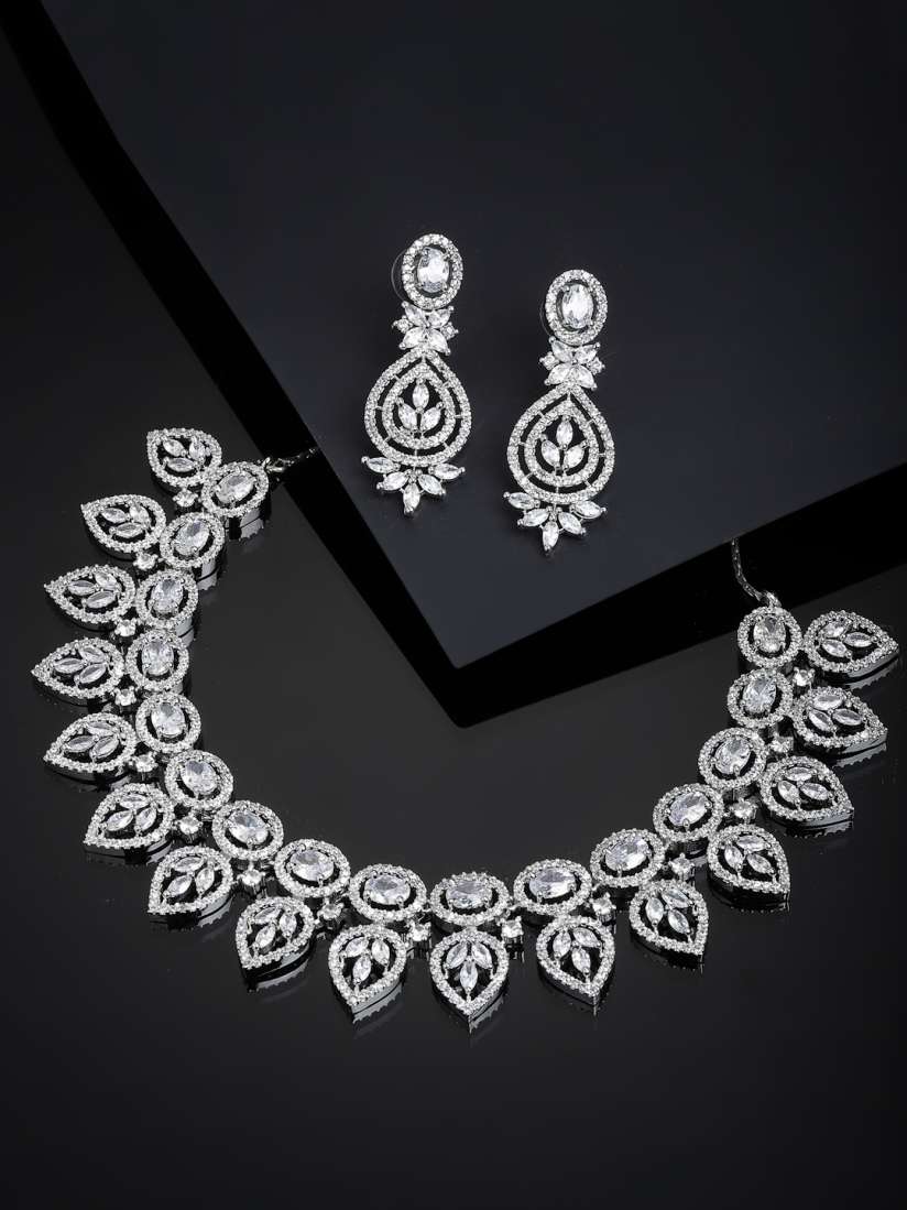 White diamonds jewellery 2025