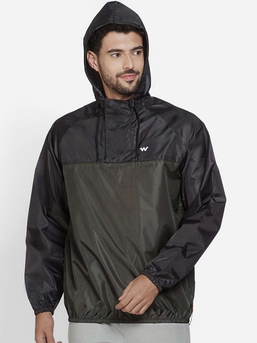 Wildcraft raincoat jacket discount