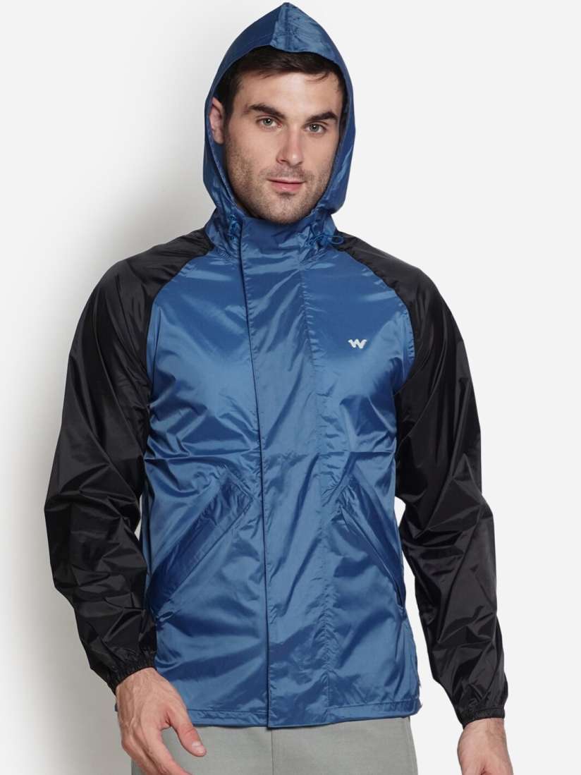 Raincoat for men wildcraft sale