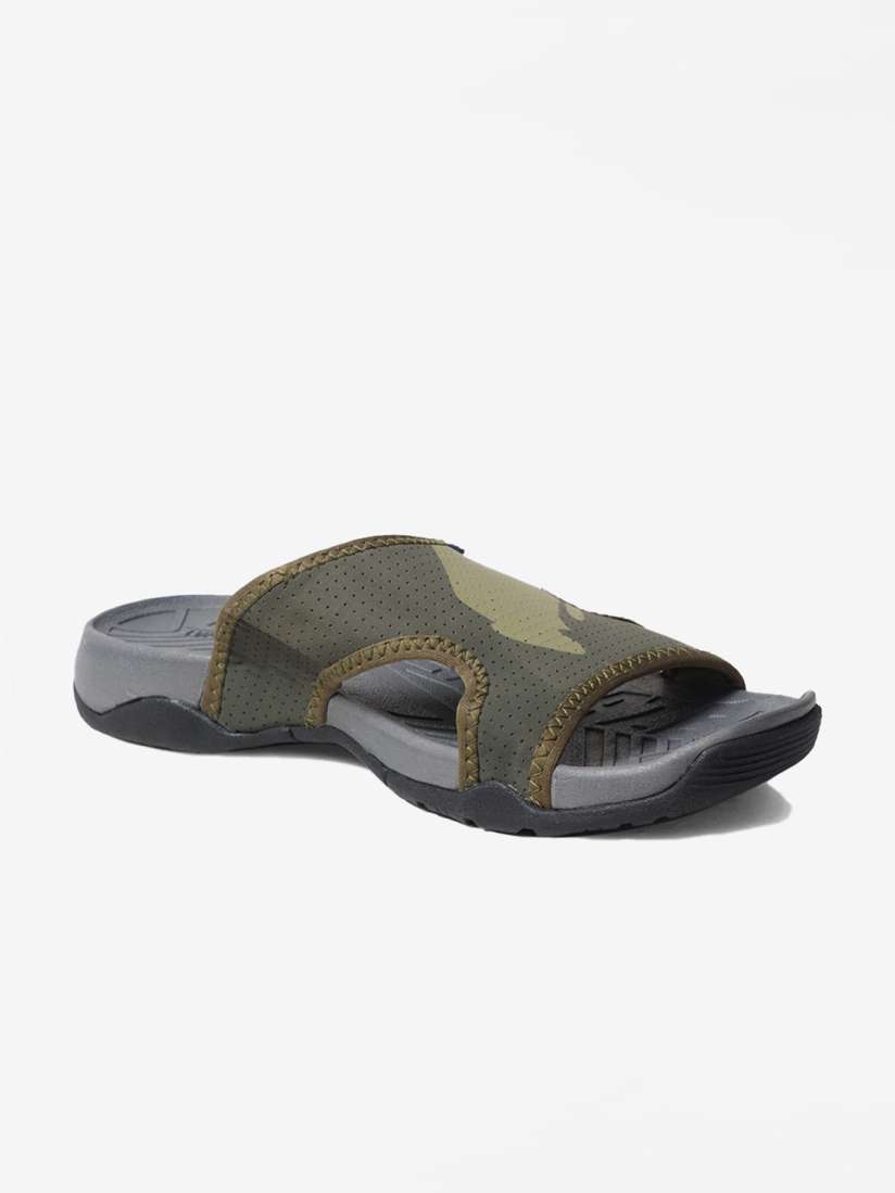 Wildcraft sandals myntra new arrivals
