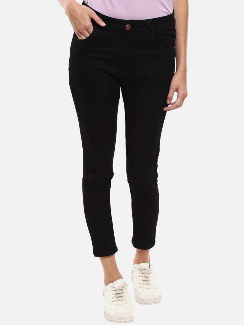 Black jeans on myntra deals