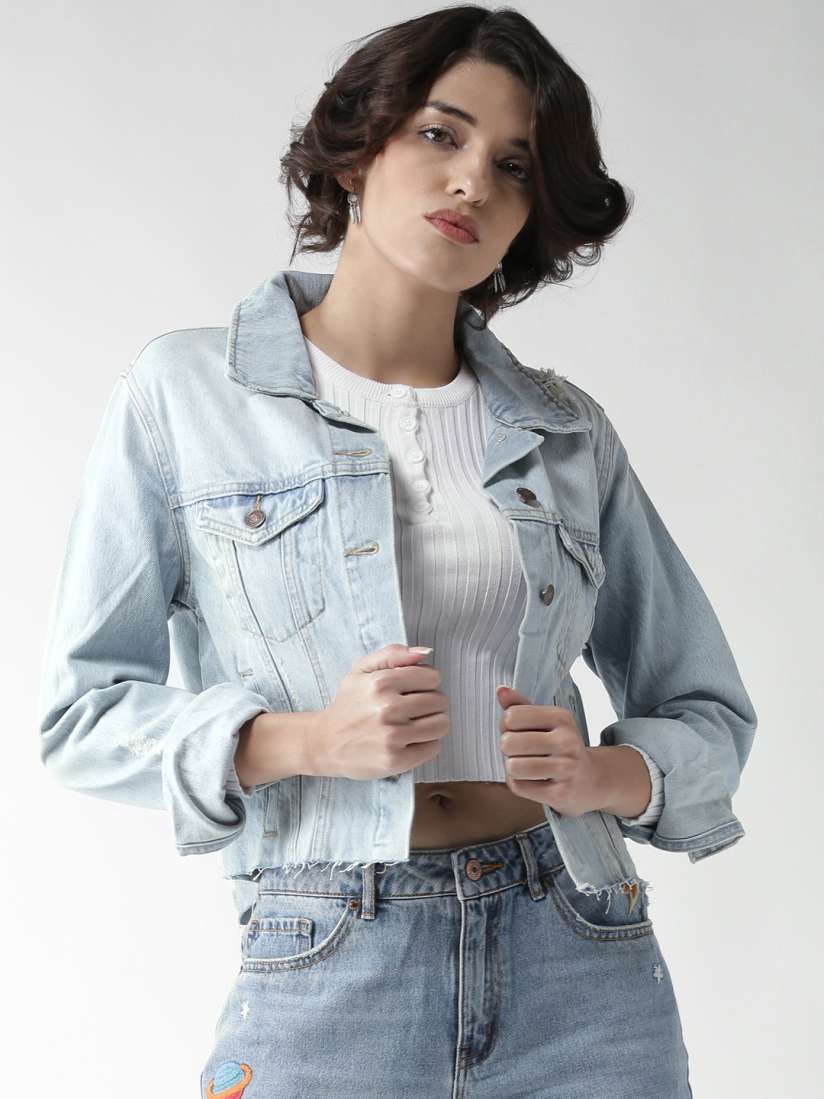 Distressed denim jacket forever 21 on sale