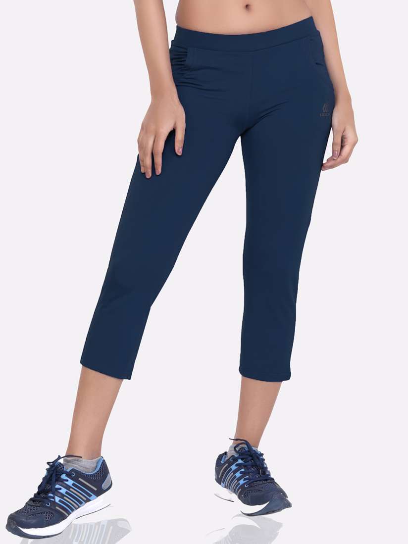 Navy blue capris deals