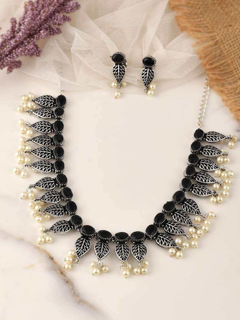 Myntra black metal jewellery clearance