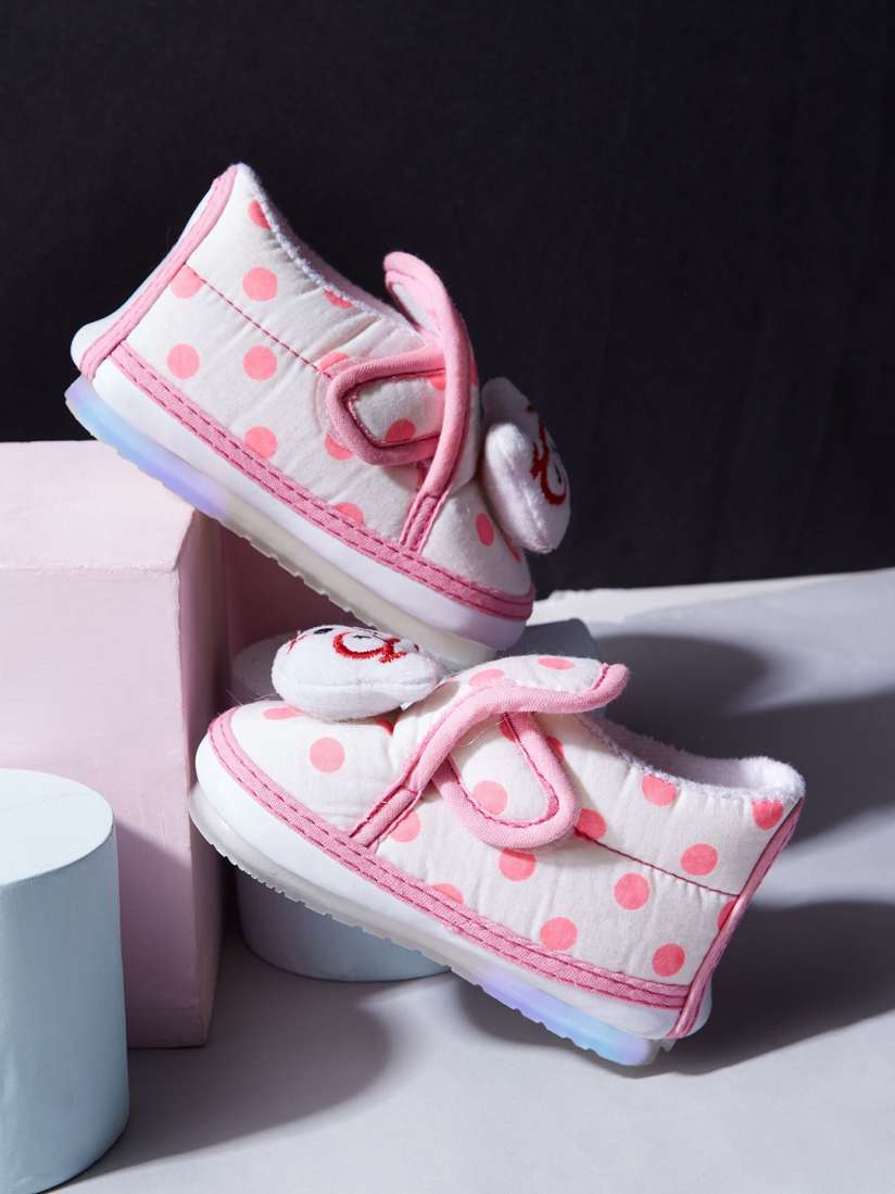 Buy CHiU Unisex Kids Pink Printed Slip On Sneakers Casual Shoes for Unisex Kids 18498732 Myntra