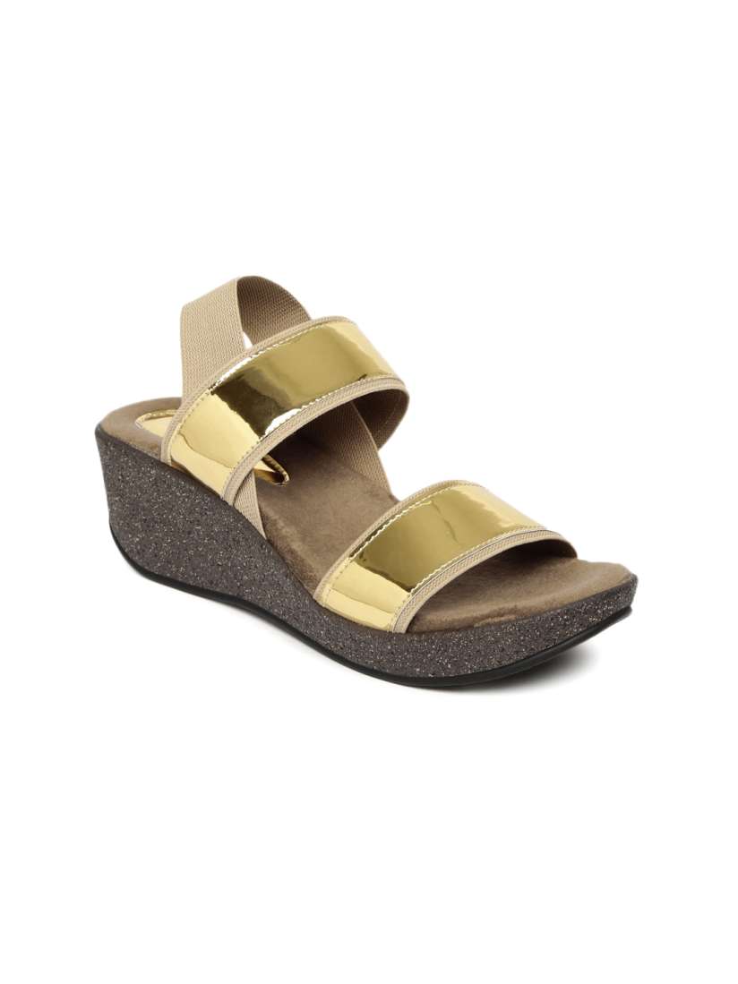 Catwalk wedges myntra sales