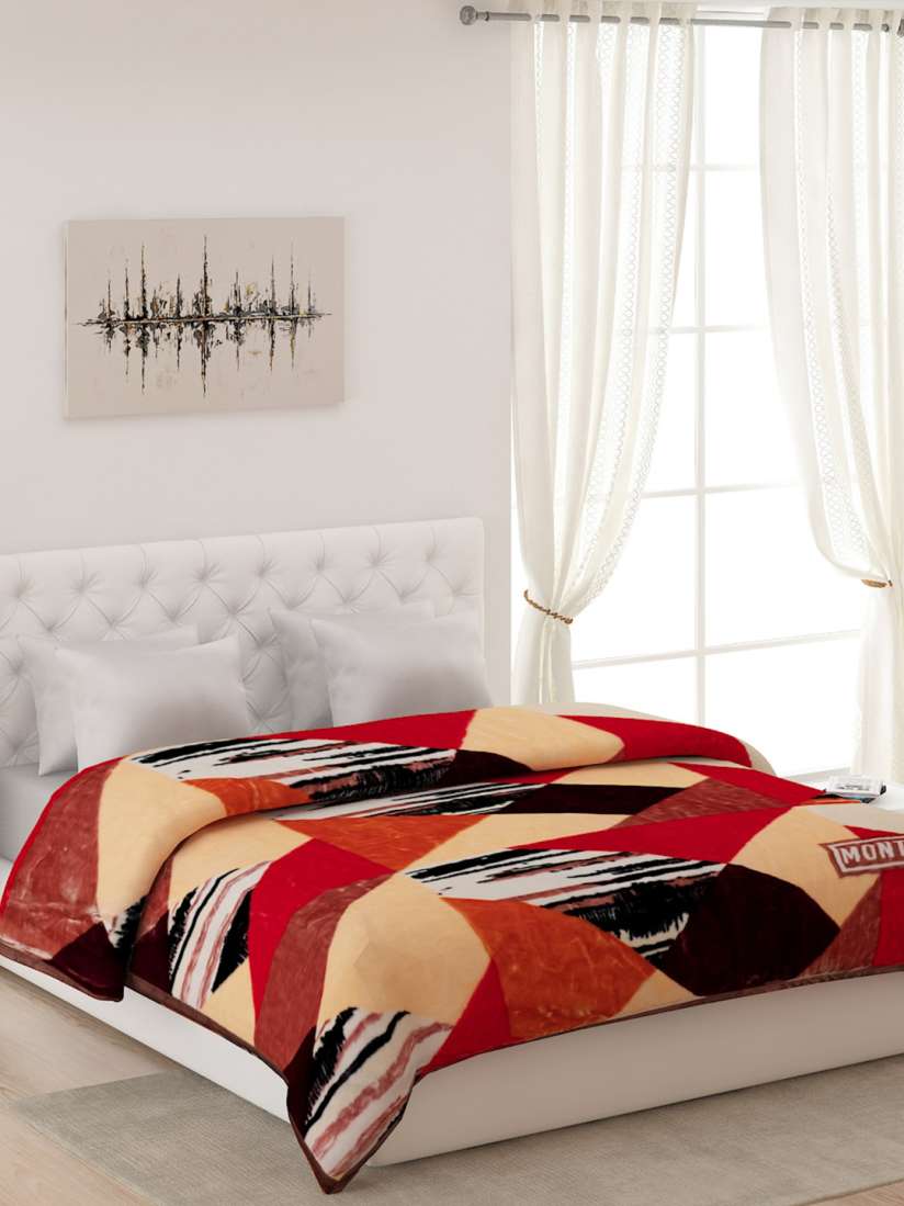 Buy Monte Carlo Red Black Geometric Heavy Winter Double Bed Blanket Blankets Quilts and Dohars for Unisex 18680292 Myntra