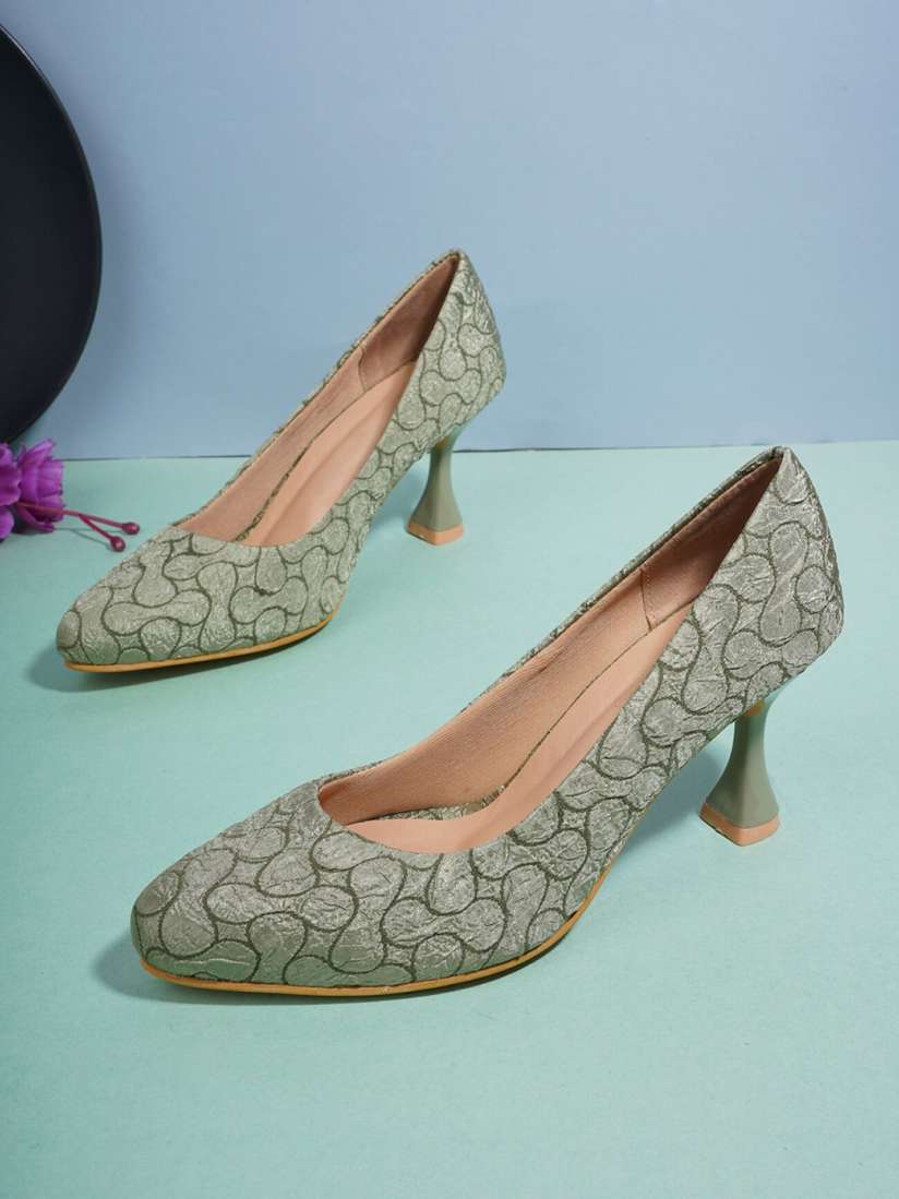 Buy Walkfree Green Kitten Pumps Heels for Women 18759850 Myntra