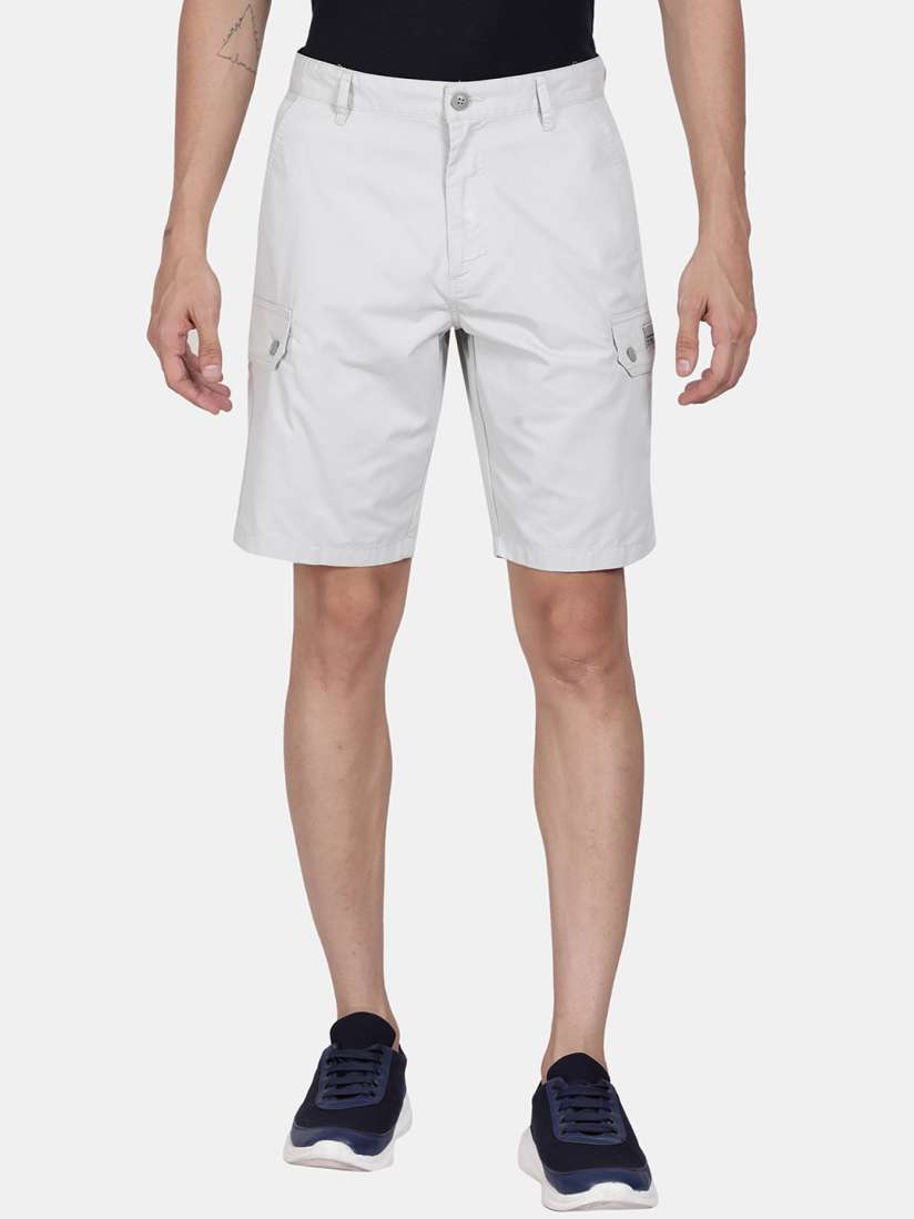 T base cargo shorts top