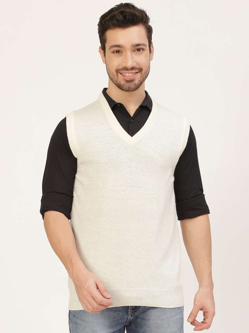 White v neck sweater mens 2025