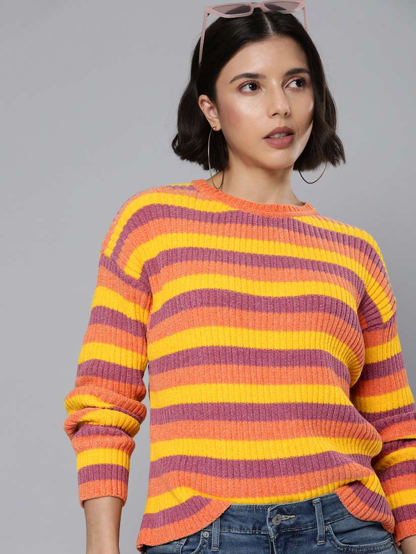 Levi's striped sweatshirt 2025