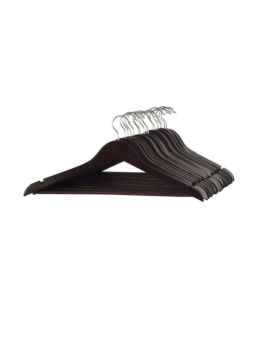 Howards storage coat hangers clearance