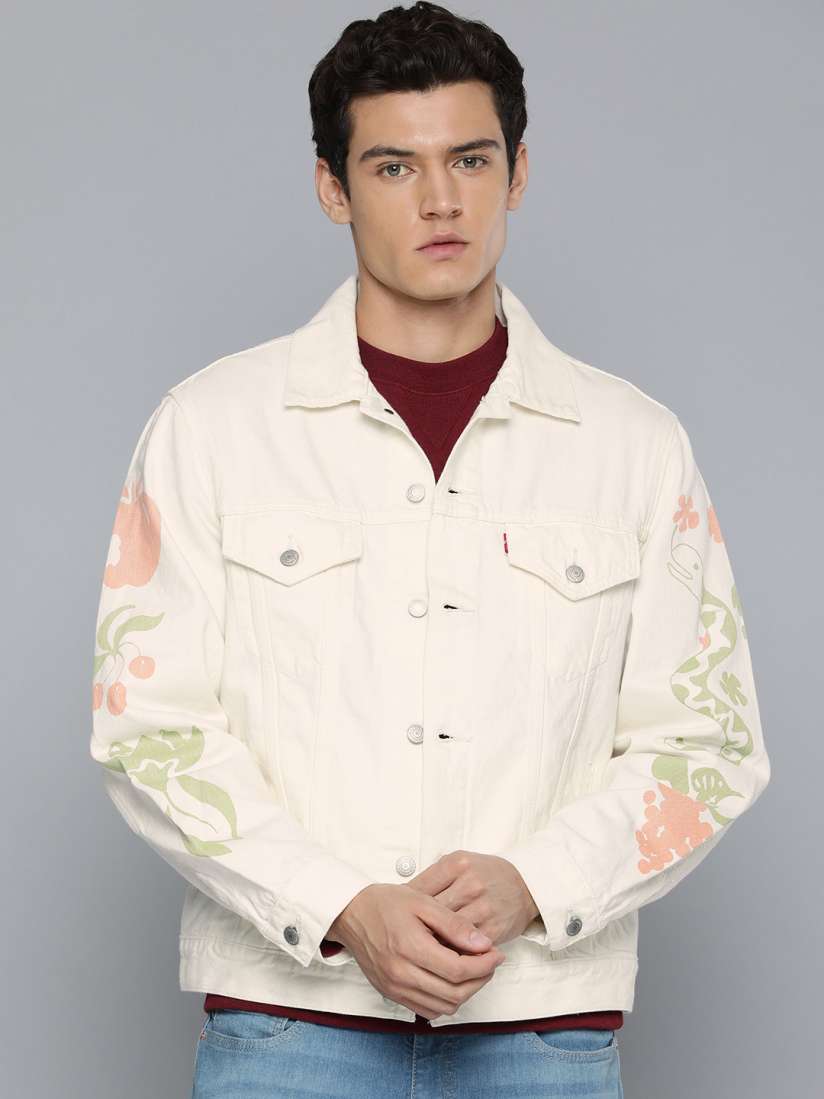White denim jacket mens levis 2025