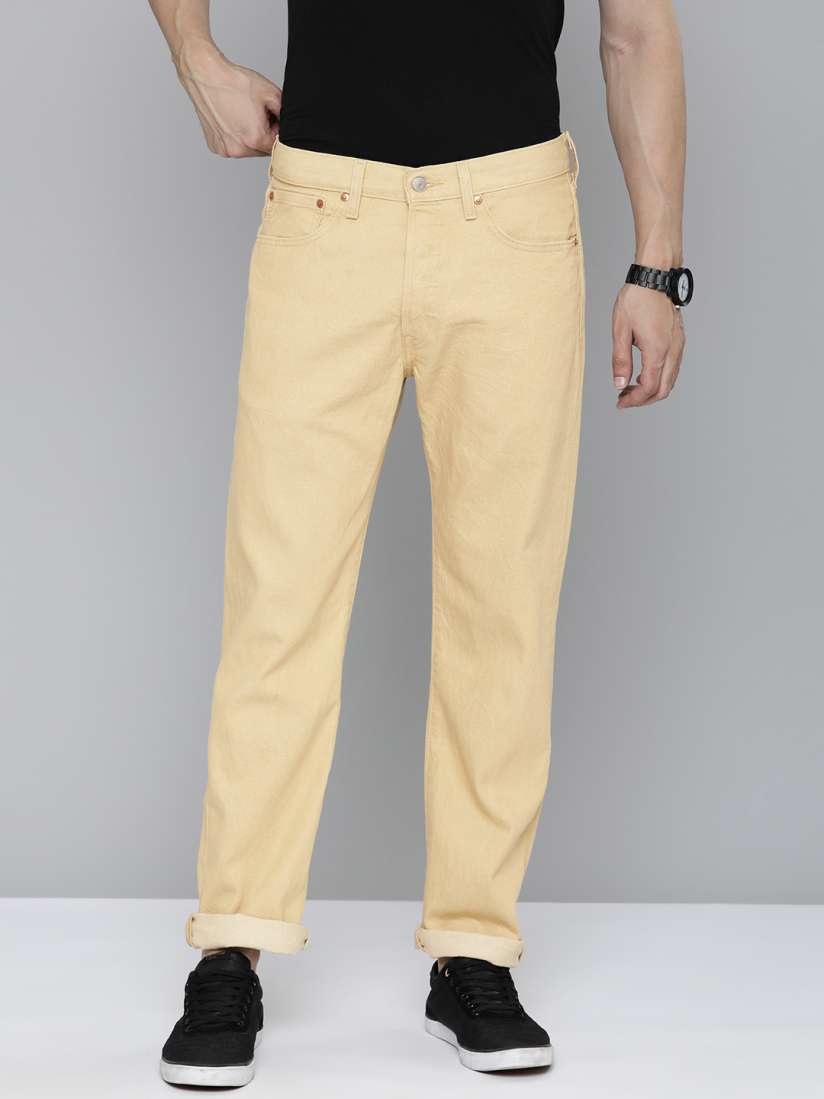 Beige levis jeans shop