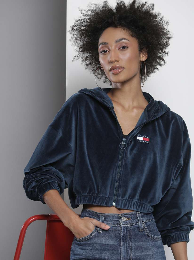 Buy Tommy Hilfiger Women Blue Solid Cropped Hooded Sweatshirt with Brand Logo Embroidered Sweatshirts for Women 18987108 Myntra