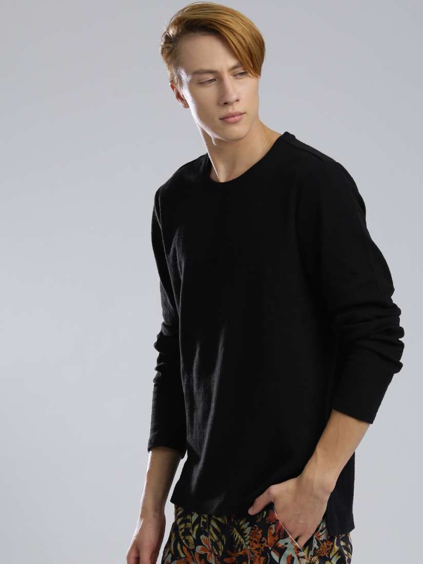 Buy GUESS Men Black Round Neck T Shirt Tshirts for Men Myntra