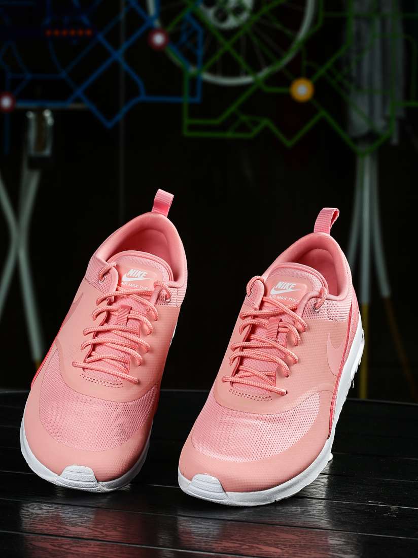 Nike peach color clearance