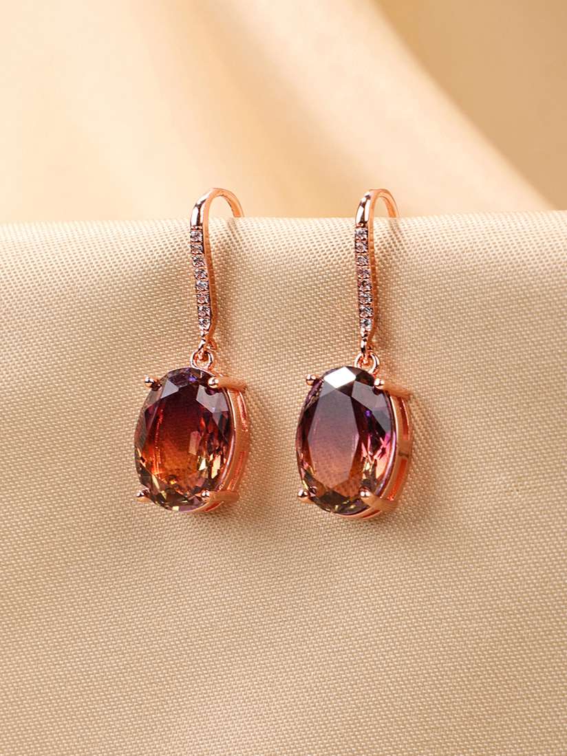 Myntra studs store