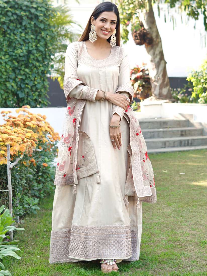 Kurta for wedding woman discount
