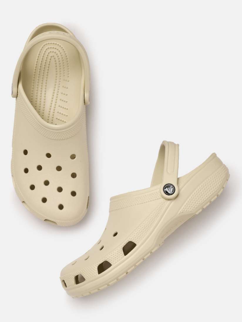 Crocs myntra online