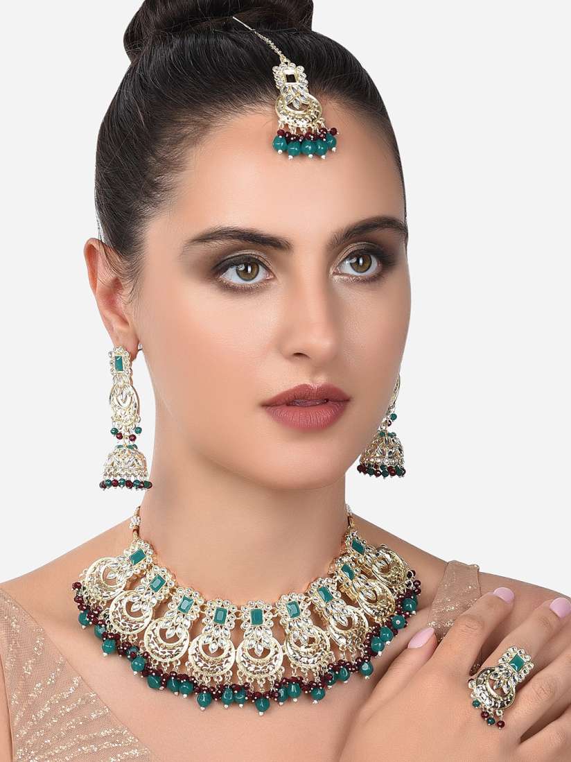 Buy Zaveri Pearls Gold Plated Green Maroon Kundan Beaded Bridal Jewellery Set Jewellery Set for Women 19204354 Myntra
