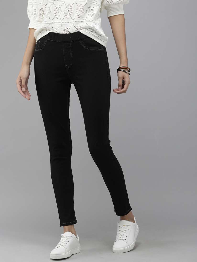 Black jeggings myntra best sale