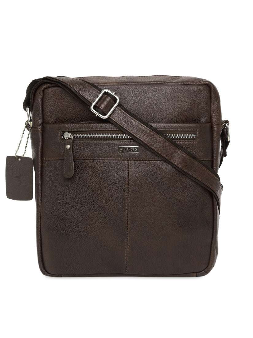 Mens sling bags myntra deals