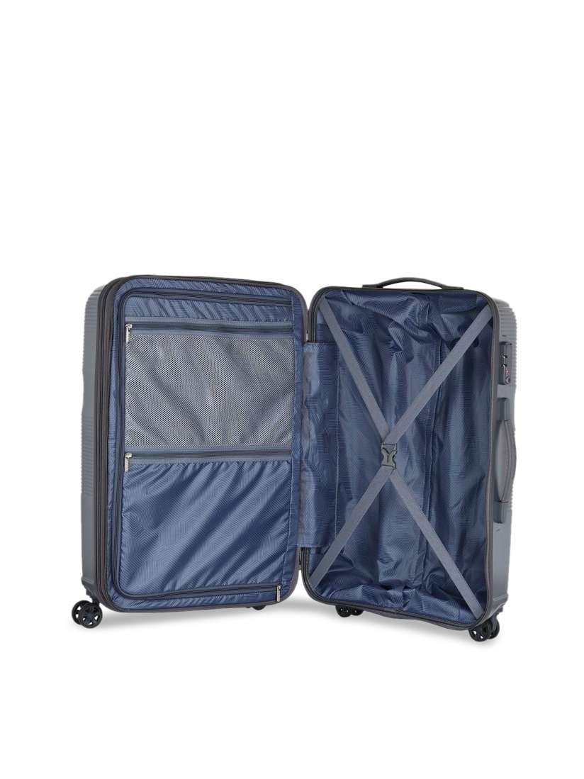 American tourister bags myntra 2025