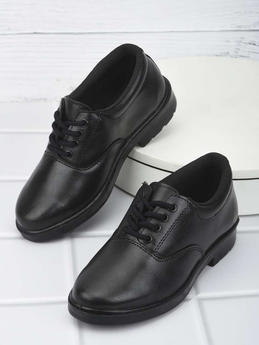 Buy Liberty Unisex Kids Black Sneakers Casual Shoes for Unisex Kids 19257180 Myntra