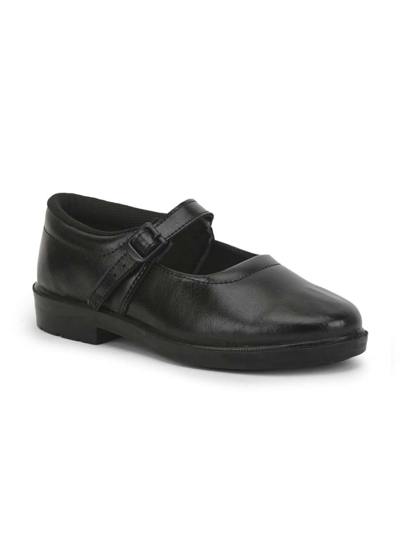 Buy Liberty Kids Black Solid School Shoes Casual Shoes for Unisex Kids 19257290 Myntra