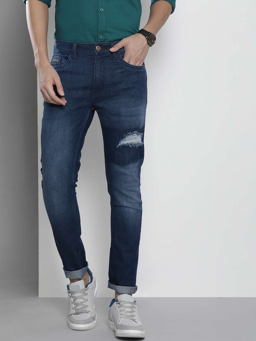 Buy The Indian Garage Co Men Blue Mildly Distressed Light Fade