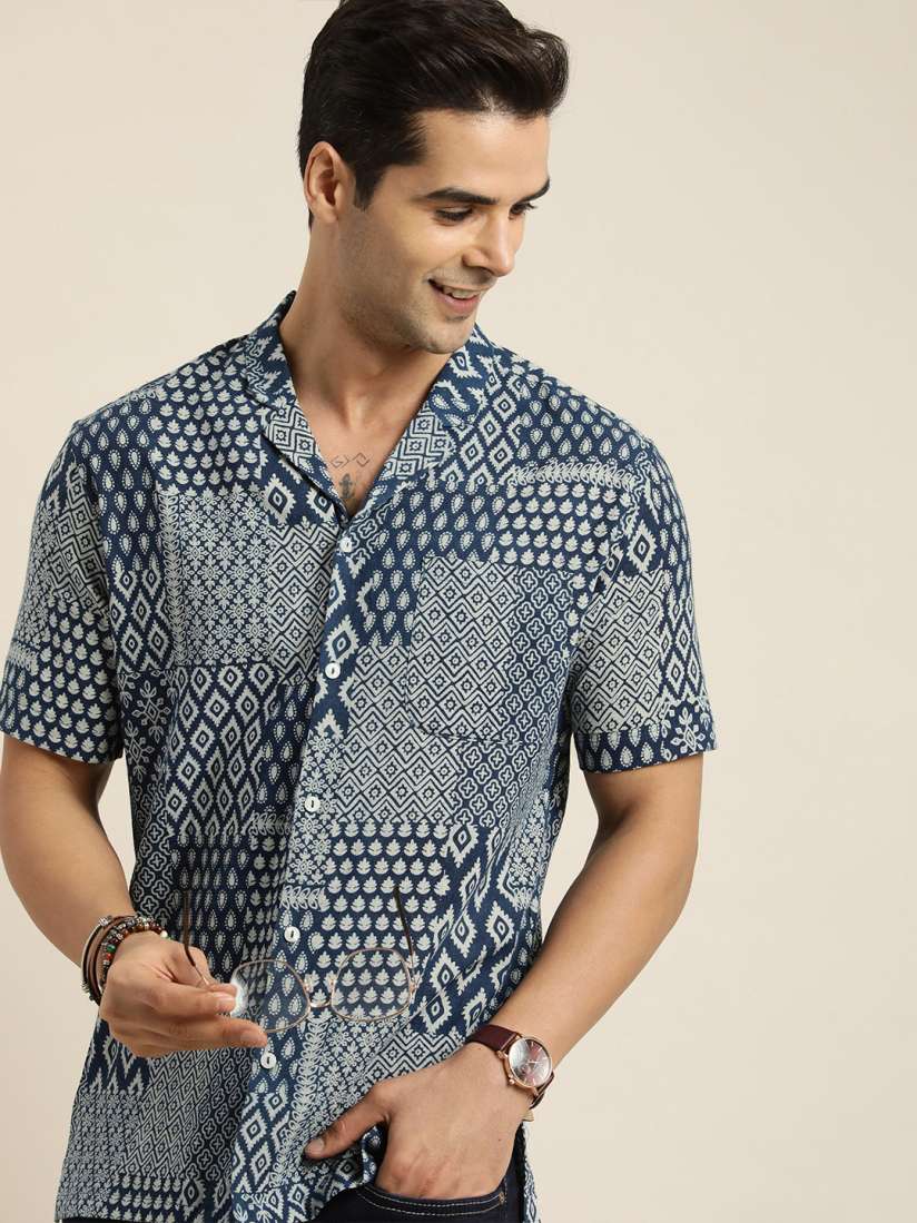 Taavi clothing review store