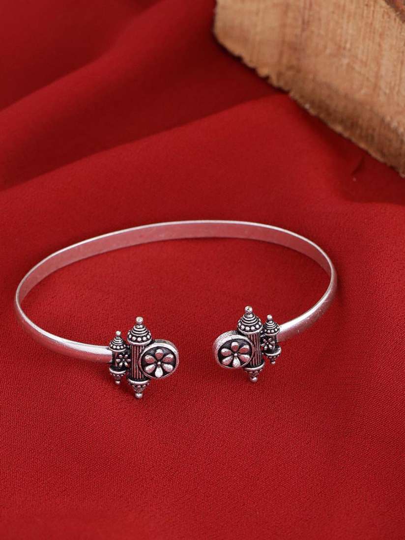 Buy Voylla Women Silver Toned Black Brass Silver Plated Cuff Bracelet Bracelet for Women 19328740 Myntra