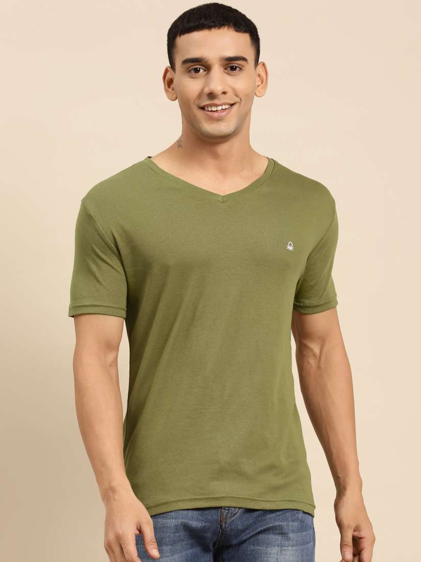 Olive green solid t shirt 2025