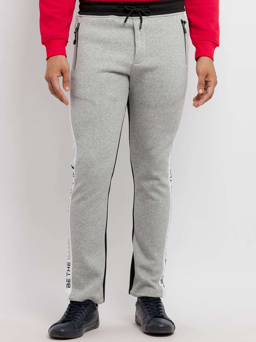 Status quo track pants store