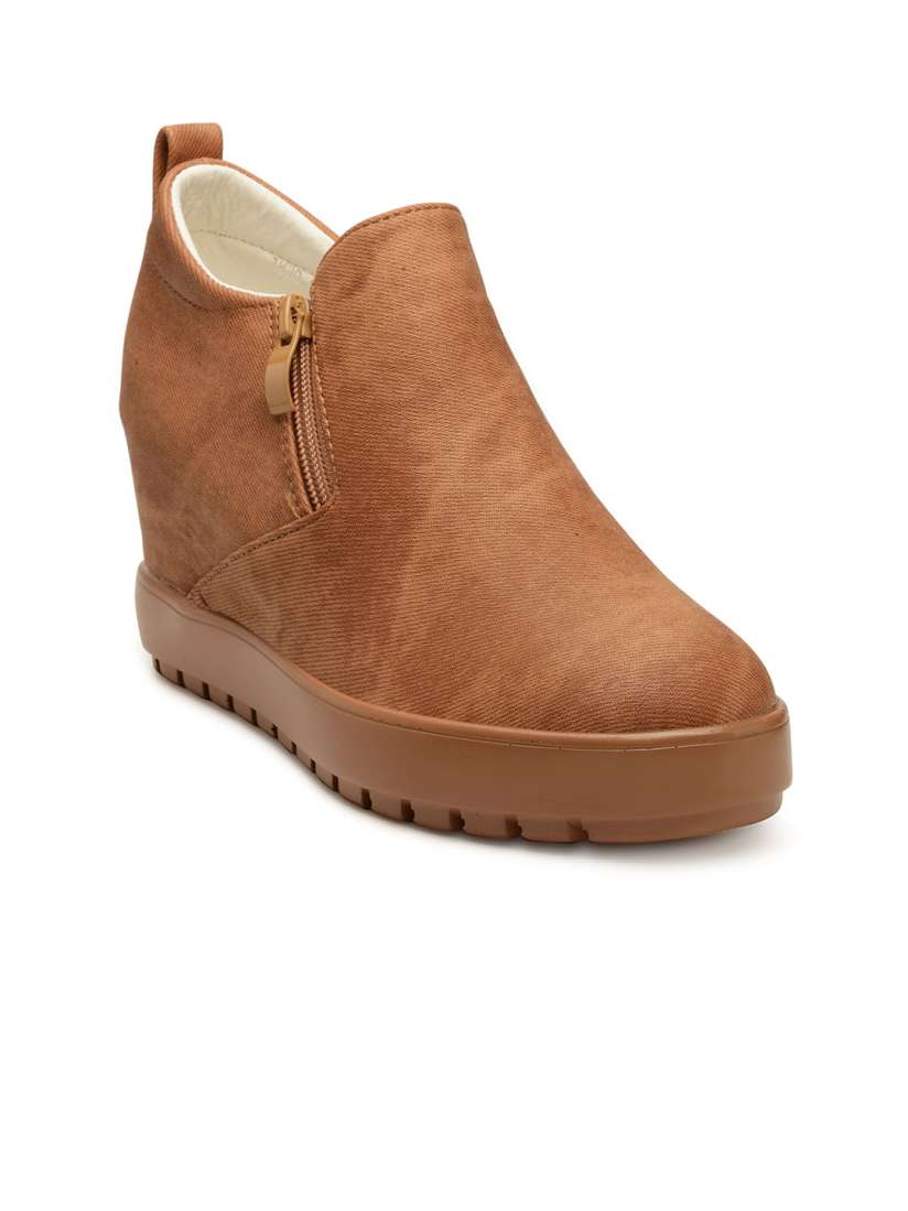 Womens tan casual shoes discount
