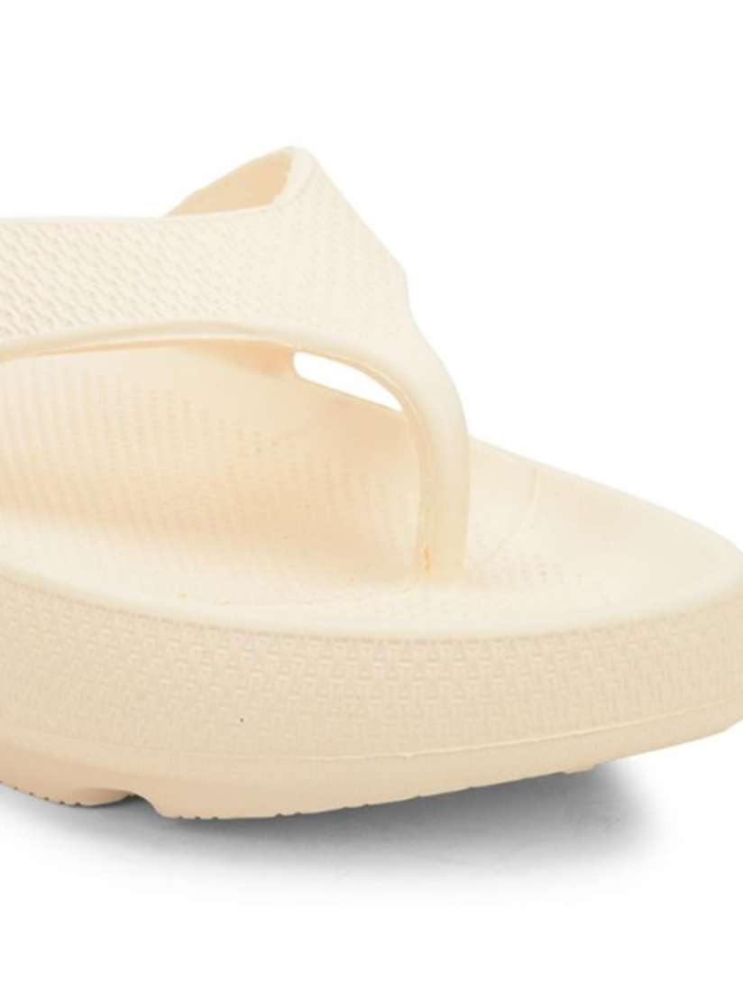 Myntra slipper top