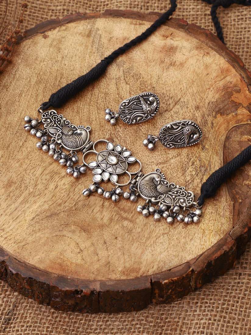 Buy VENI Women Silver Toned Brass Silver Plated Oxidised Jewellery Set Jewellery Set for Women 19457228 Myntra
