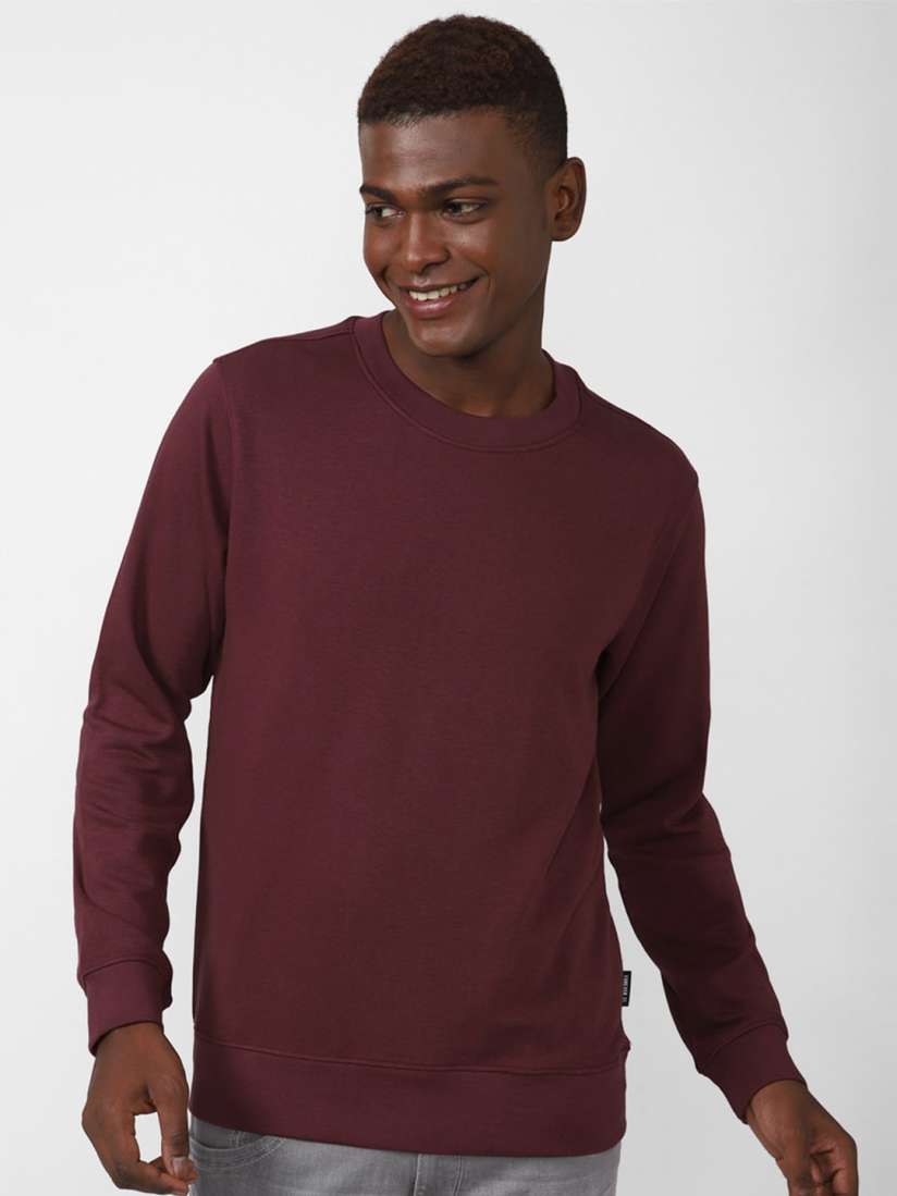 Maroon sweatshirt mens online