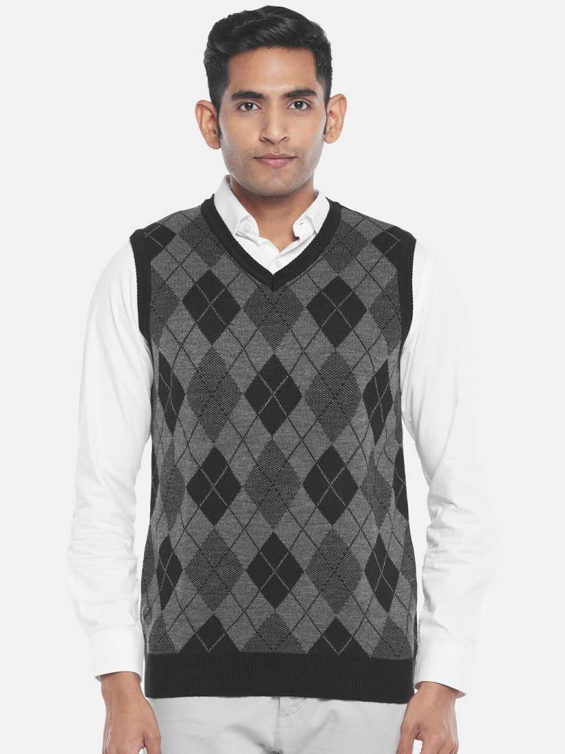 Buy BYFORD by Pantaloons Men Black White Checked Pullover Sweaters for Men 19489528 Myntra