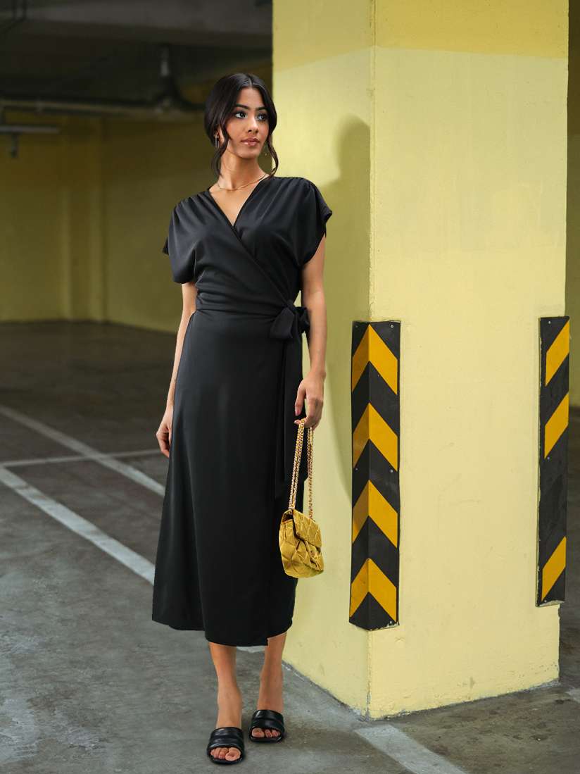 Buy MANGO Black Solid Bow Sustainable Wrap Dress Dresses for Women 19594310 Myntra