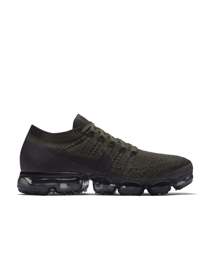 Grey vapormax men store