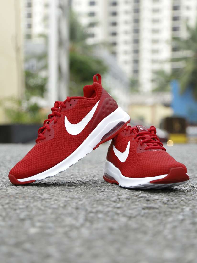 Red air max shoes for men online