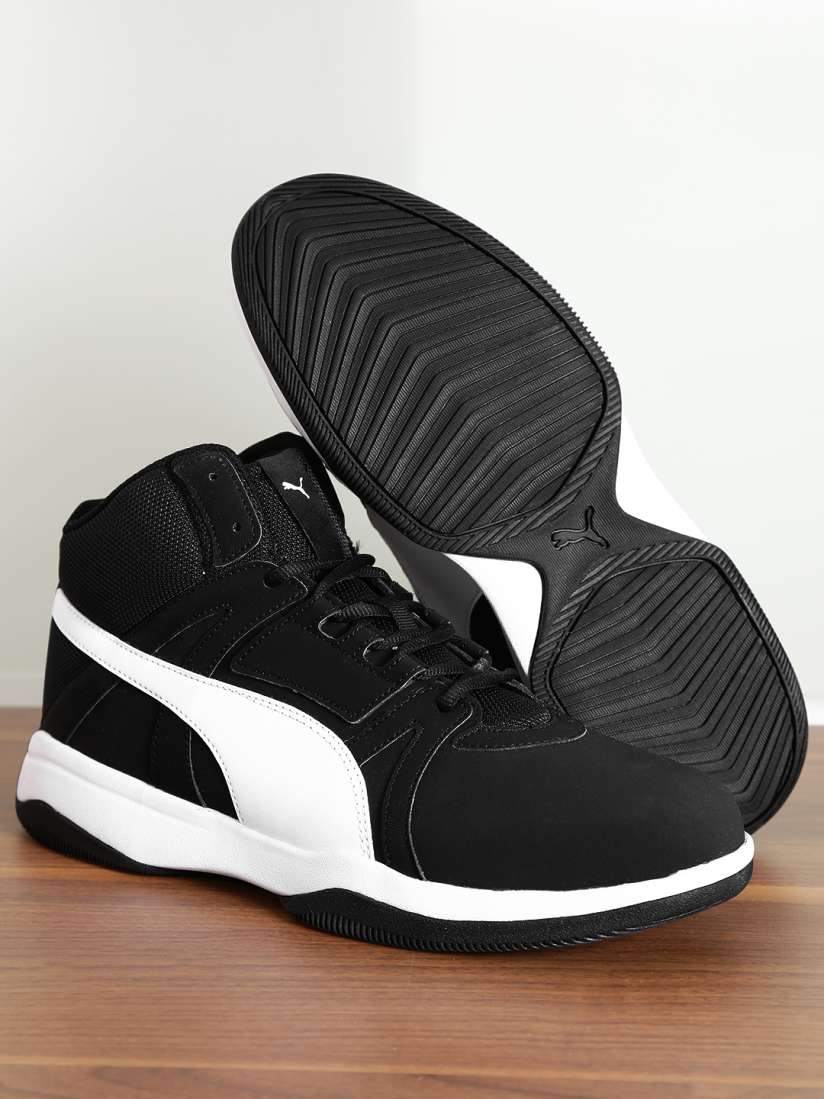 Street snkrs evo online