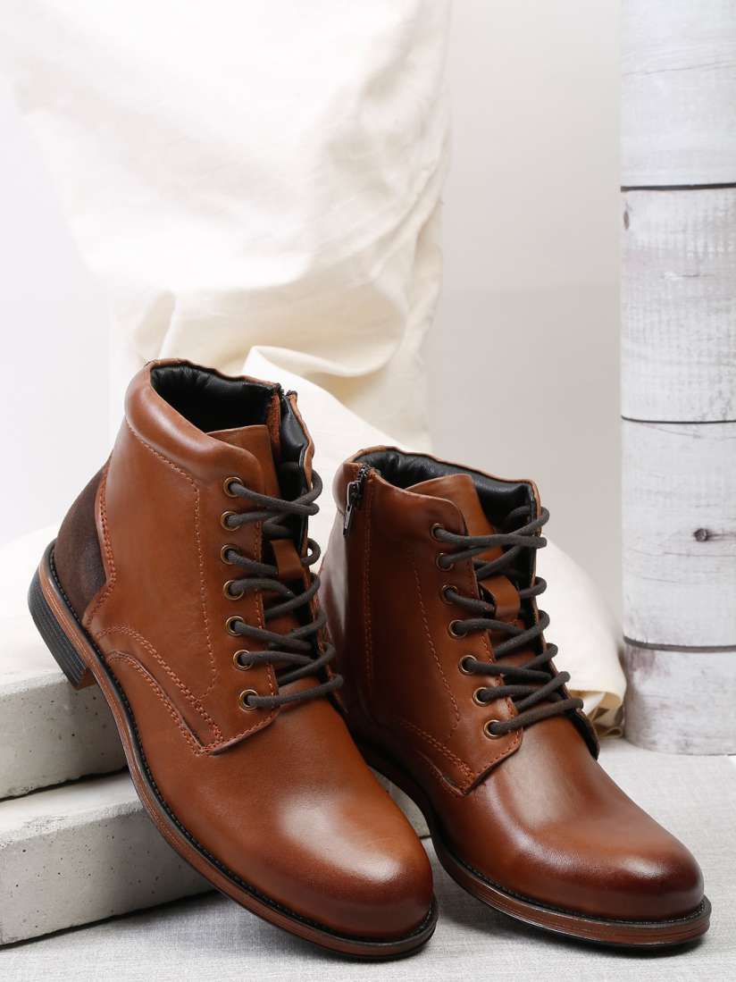 Boots for men myntra deals
