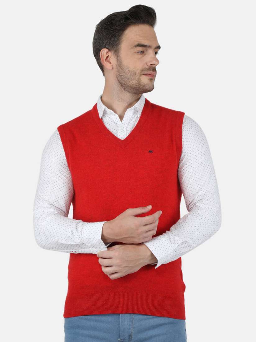 Mens red sweater vest top