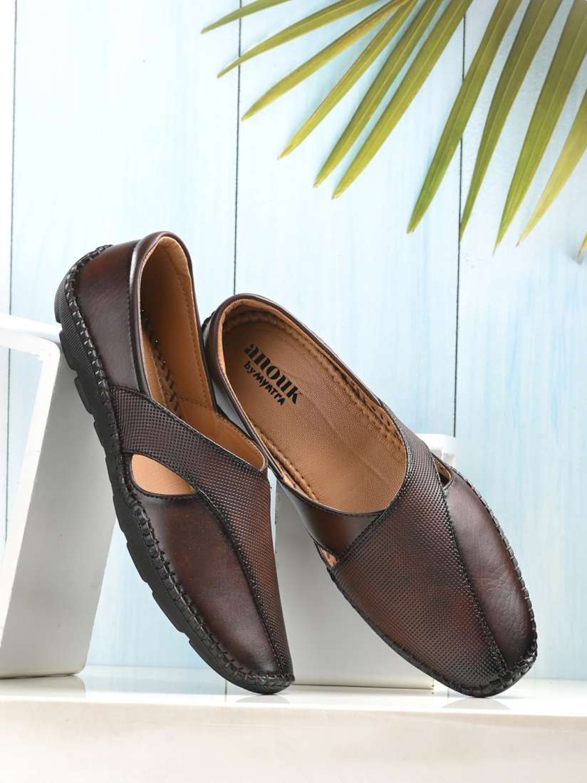 Buy Anouk Men Brown Textured Leather Mojaris Casual Shoes for Men 19817392 Myntra